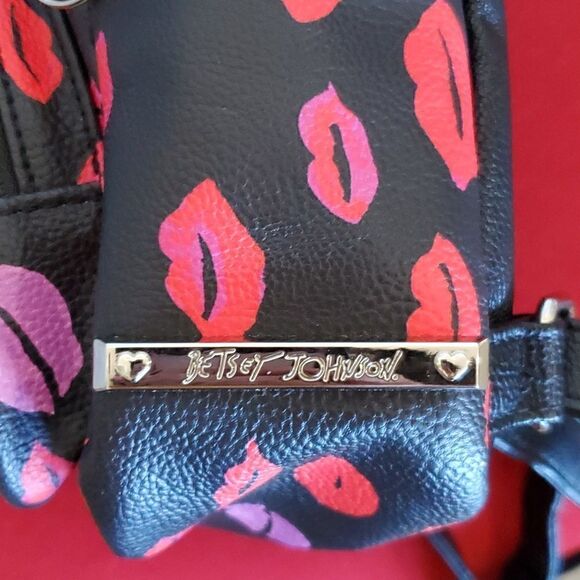 Betsey Johnson Mini Kitsch Backpack Puppy Dog Love - Picture 10 of 15